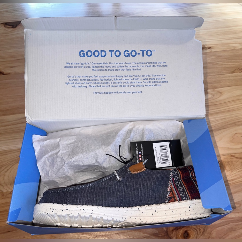 Hey Dude Denim Style Women's Shoes Size 9